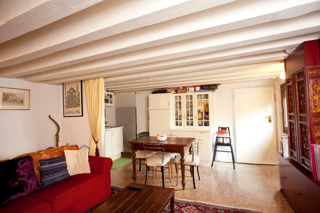 Al Mezzanino, Palazzo Torniello Apartment Venesia Bagian luar foto