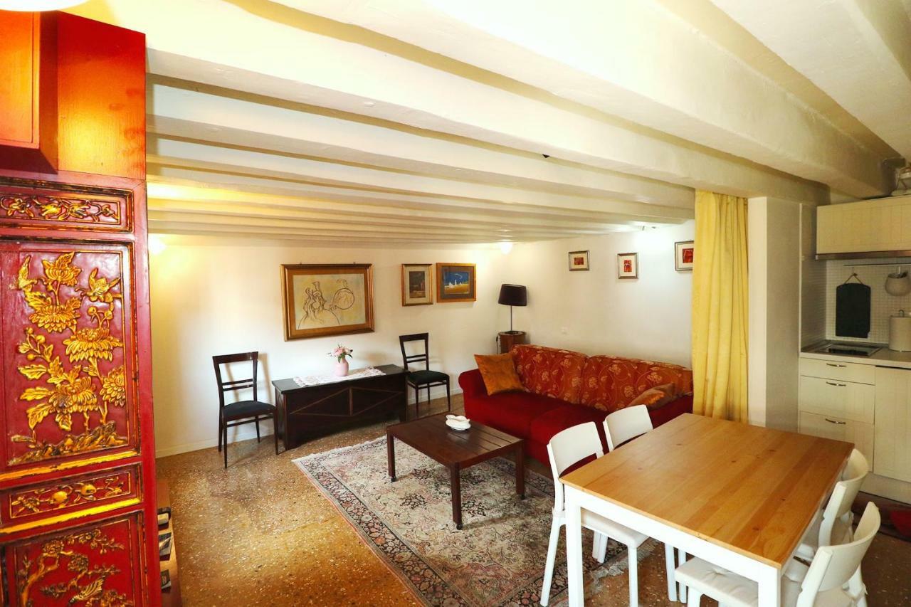 Al Mezzanino, Palazzo Torniello Apartment Venesia Bagian luar foto